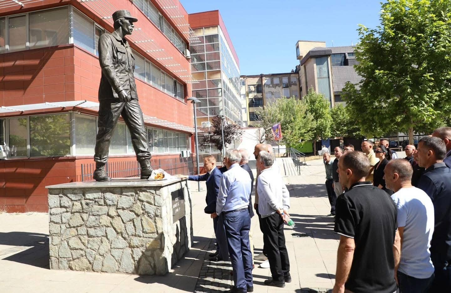 Përkujtohet Kolonel Ahmet Krasniqi në 27-vjetorin e rënies