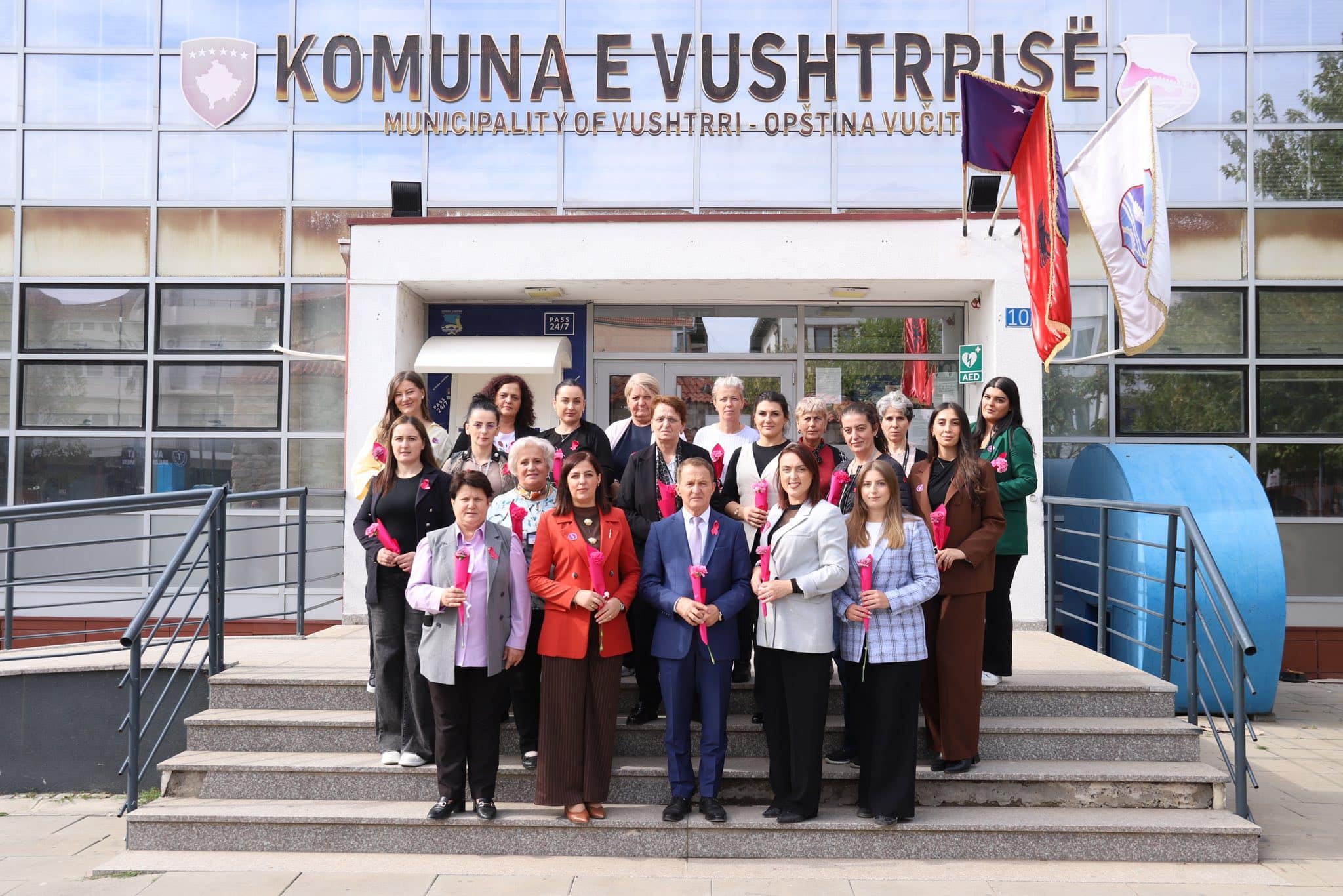 Komuna e Vushtrrisë shënon fillimin e Tetorit Rozë