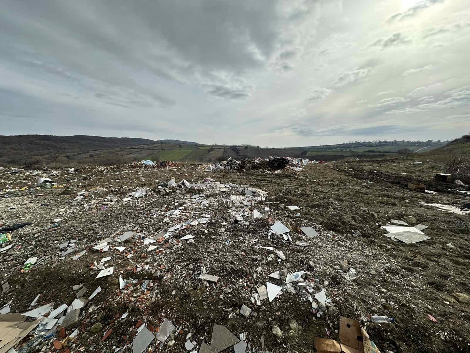 Drejtoria për Inspektime shqipton dy gjoba për hedhje të mbeturinave në vende publike